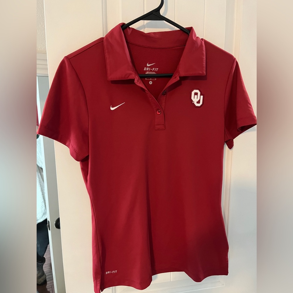 Oklahoma polo. Women’s medium